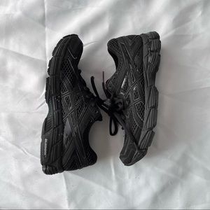 Asics GT 1000 running sneakers